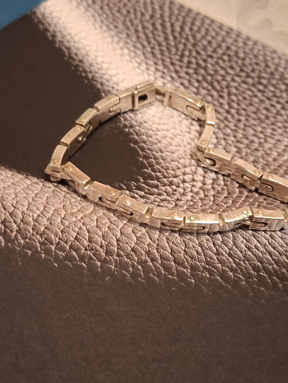 WHITE GOLD SOLID BRACELET